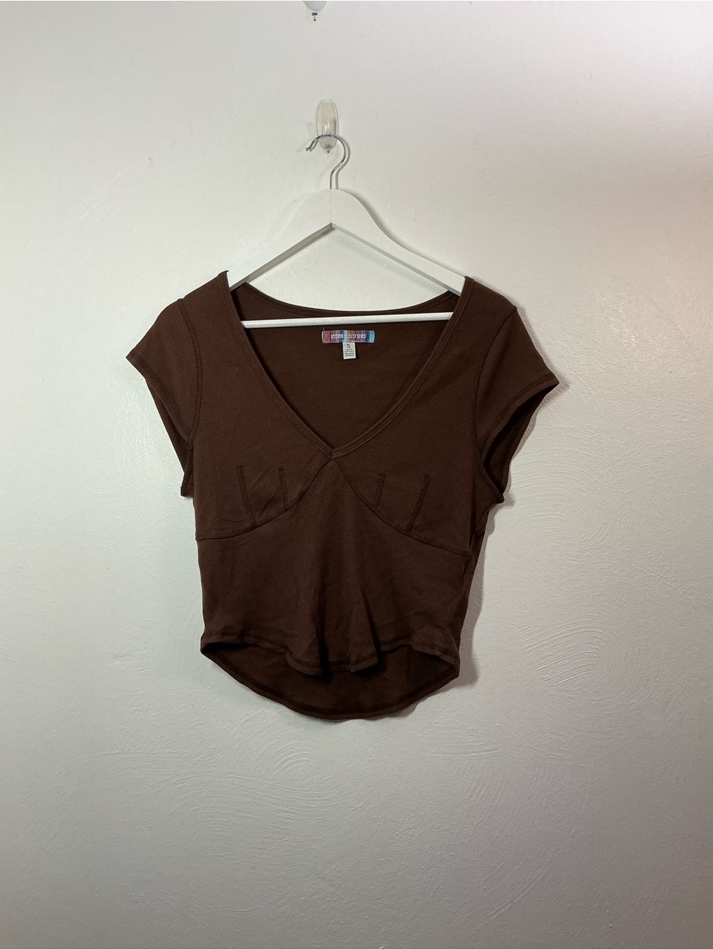 Urban Outfitters Brown V-Neck Cap Sleeve Crop Tee Size XL